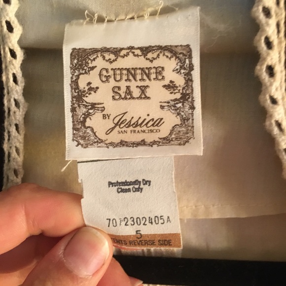 Gorgeous Gunne Sax Maxi Velvet Corset Dress w/Queen Anne Collar - Picture 2 of 2